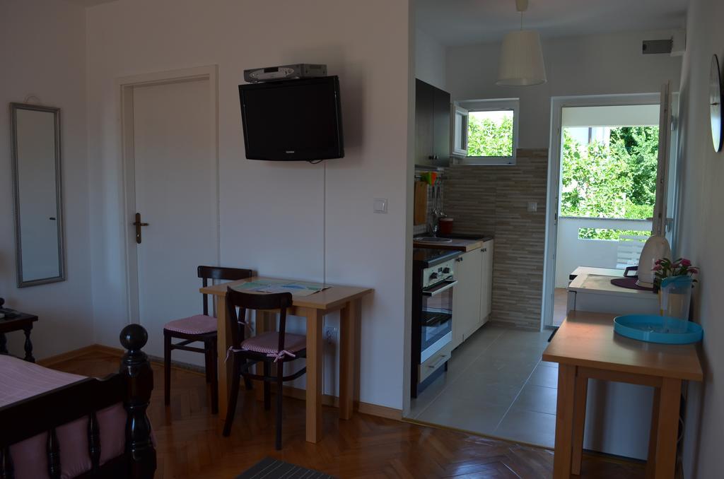Apartments Mili 巴斯卡 外观 照片