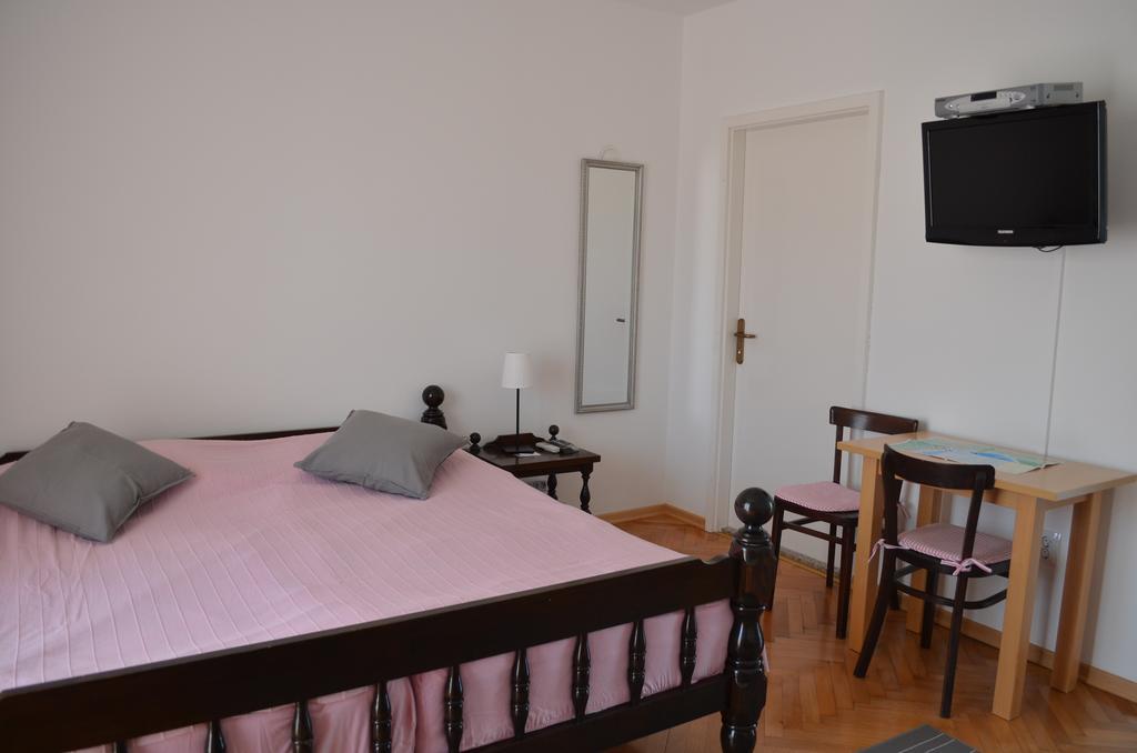 Apartments Mili 巴斯卡 外观 照片
